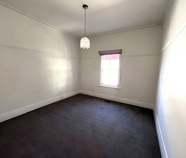 WHAT A VIEW - Photo 5