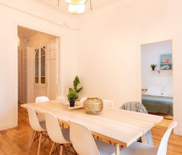 Carrer Gran de Gràcia, Barcelona, Catalonia 08012 - Photo 6