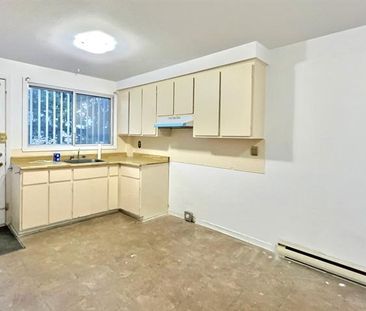 6497 Av. Azilda - Photo 1