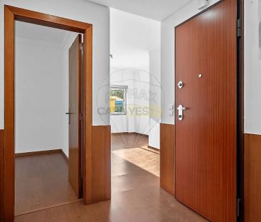 Apartment T2 in Lumiar, Lisboa - Photo 1
