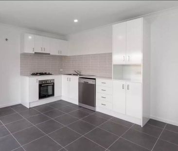 Space, Comfort & Quality - Photo 1