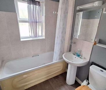 Kirby Court, CV21 - Photo 5