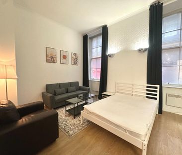 Studio to rent - Photo 1