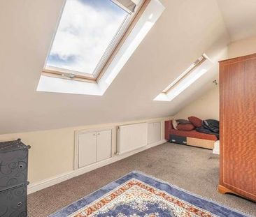 Cippenham Lane, Slough, SL1 - Photo 4