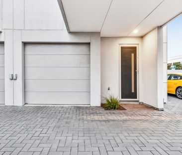 A Modern Lifestyle Awaits! - Photo 4