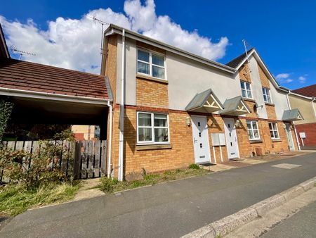 2 bedroom Semi-Detached House to let - Photo 3