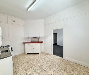 29 Lewis Street, Islington - Photo 2