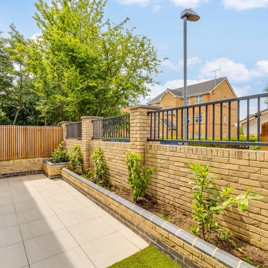 Purley Avenue, Cricklewood, London, NW2 1SB - Photo 1