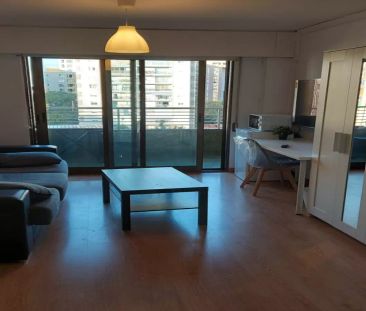 Rooms for rent in 3-bedroom apartment in Ciutat Jardi - Photo 5