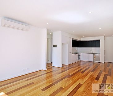 3/2 Marina Drive, Ascot WA 6104 - Photo 1