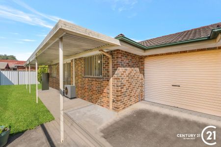 Charming Three Bedroom Home - Photo 3