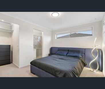 Fantastic family home in Clyde - Photo 2