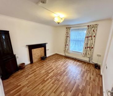 2 bedroom maisonette to rent - Photo 1