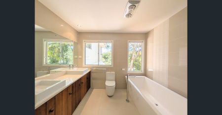 Family home with multiple rooms ideal for entertainment or storage | Close to several schools (Garden Maintenance Inc) - Photo 3