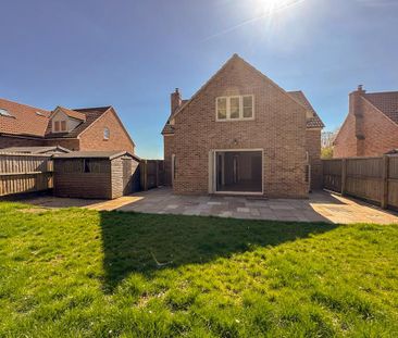 3 bedroom detached house to rent - Photo 1
