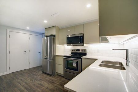 For Lease - 672 Amaretto Avenue Unit# Bsmt, Pickering, Ontario - Photo 3