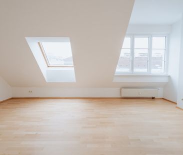 Helle 1- Zimmerwohnung im 1.Dachgeschoß - Photo 1