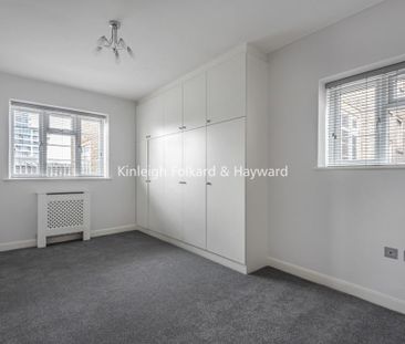 4 bedroom flat to rent - Photo 2