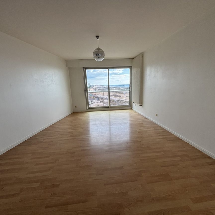 Location Appartement 3 pièces 59m² LES SABLES D OLONNE 85100 - Photo 1