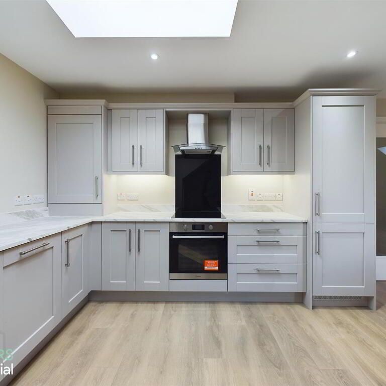 Apt 3, 14a Windsor Avenue, Belfast, BT9 6EE - Photo 1