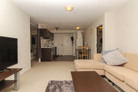 A Must See, with Carpark! - Photo 2