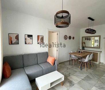 Alquiler de piso en Calle Julio Romero de Torres, 2 - Photo 2