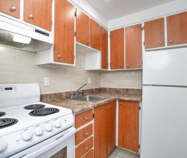5455 Rue de Terrebonne Montréal (Côte-des-Neiges, QC H4A - Photo 2