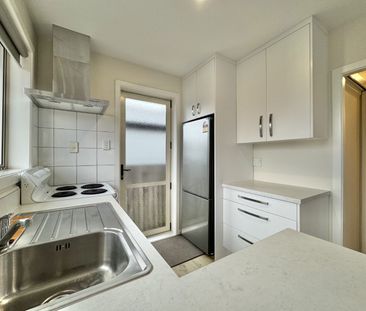 30a Purchas Street, St. Albans, Christchurch - Photo 2