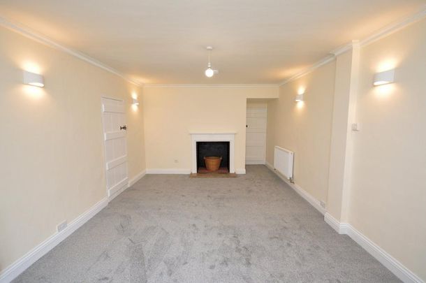 3 bedroom detached house to rent - Photo 1