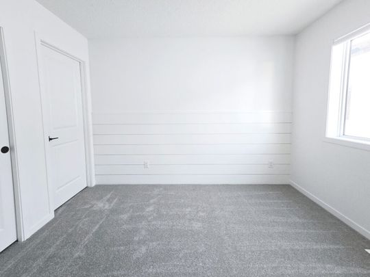 Edmonton Unfurnished duplex Rental in Calder - Modern 2-Bed Upper Duplex in Calder – Stylish, Comfortable, and Pet-Friendly - Photo 1