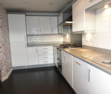 PETERBOROUGH - Photo 5