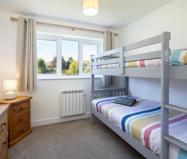 2 bedroom semi-detached bungalow to rent - Photo 3