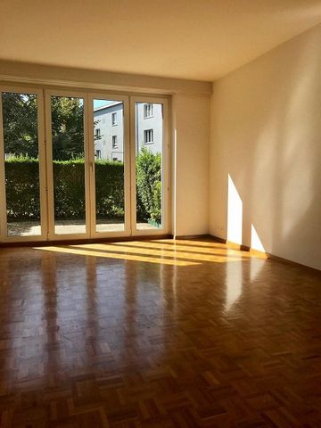 Attraktive Wohnung im steuergünstigen Thalwil - Photo 3
