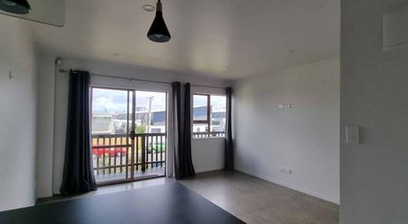 Move Into Miro - Photo 4