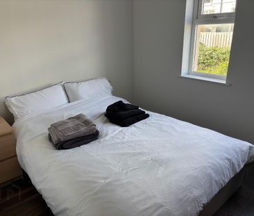 19 West Strand Avenue (STUDENT LET), Portrush, BT56 8FR - Photo 2