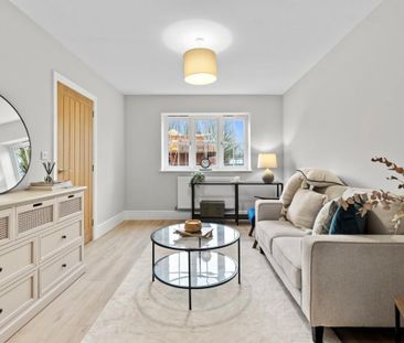 Hop Gardens, Ninfield, East Sussex - Photo 1