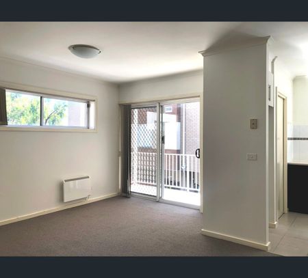 26/4 Woiwurung Crescent, Coburg, Vic 3058 - Photo 3