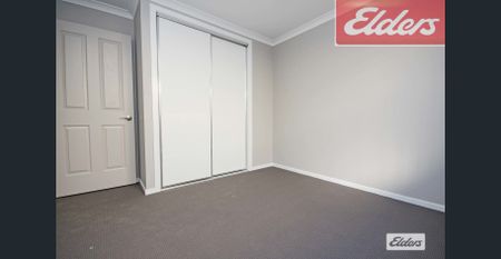 Stylish Modern Family Home - Photo 4