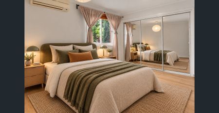 Stylish Contemporary Living in a Boutique Setting - Photo 3
