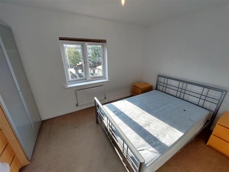 SIGNET SQUARE, Coventry, CV2 - Photo 5