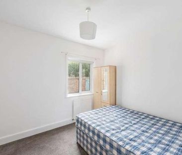 Strickland Row, Wandsworth Common, SW18 - Photo 5