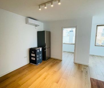 Piso de alquiler en Calle Gerona, Barrio del Centro - Photo 5