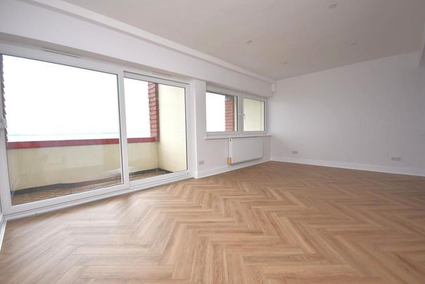 3 bedroom apartment to rent - Photo 1