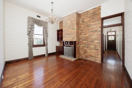 34 Herbert Street, Footscray VIC 3011 - Photo 4