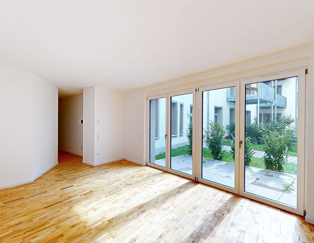 Altbau-Charme auf Neubauniveau: Jetzt einziehen! - Photo 1