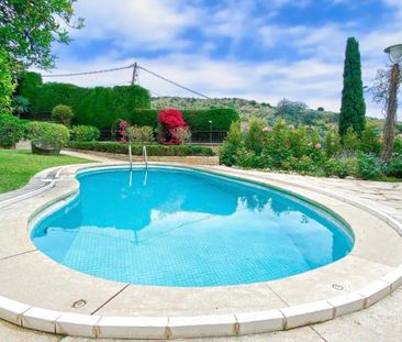 Carrer de Sant Pere Claver, Barcelona, Catalonia 08017 - Photo 3