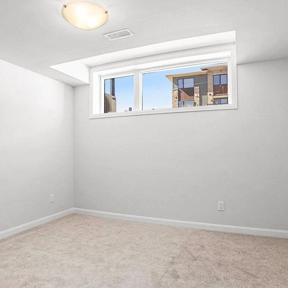 For Lease - 401 GLENROY GILBERT Drive Unit# 16, Barrhaven, Ontario - Photo 1