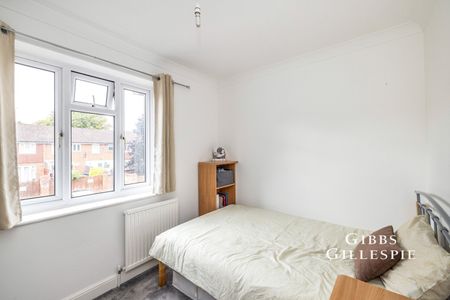 Courtens Mews, Stanmore, HA7 2SP - Photo 3