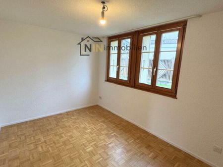 UNIQUE, WITH A RUSTIC FLAIR - Photo 5