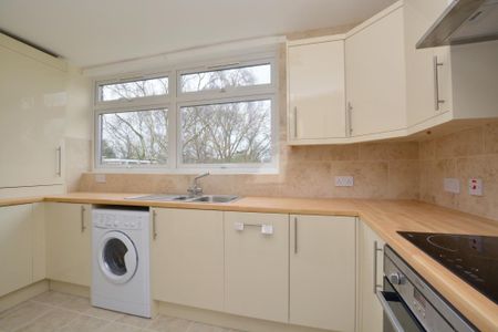 2 bedroom apartment to rent - Photo 5